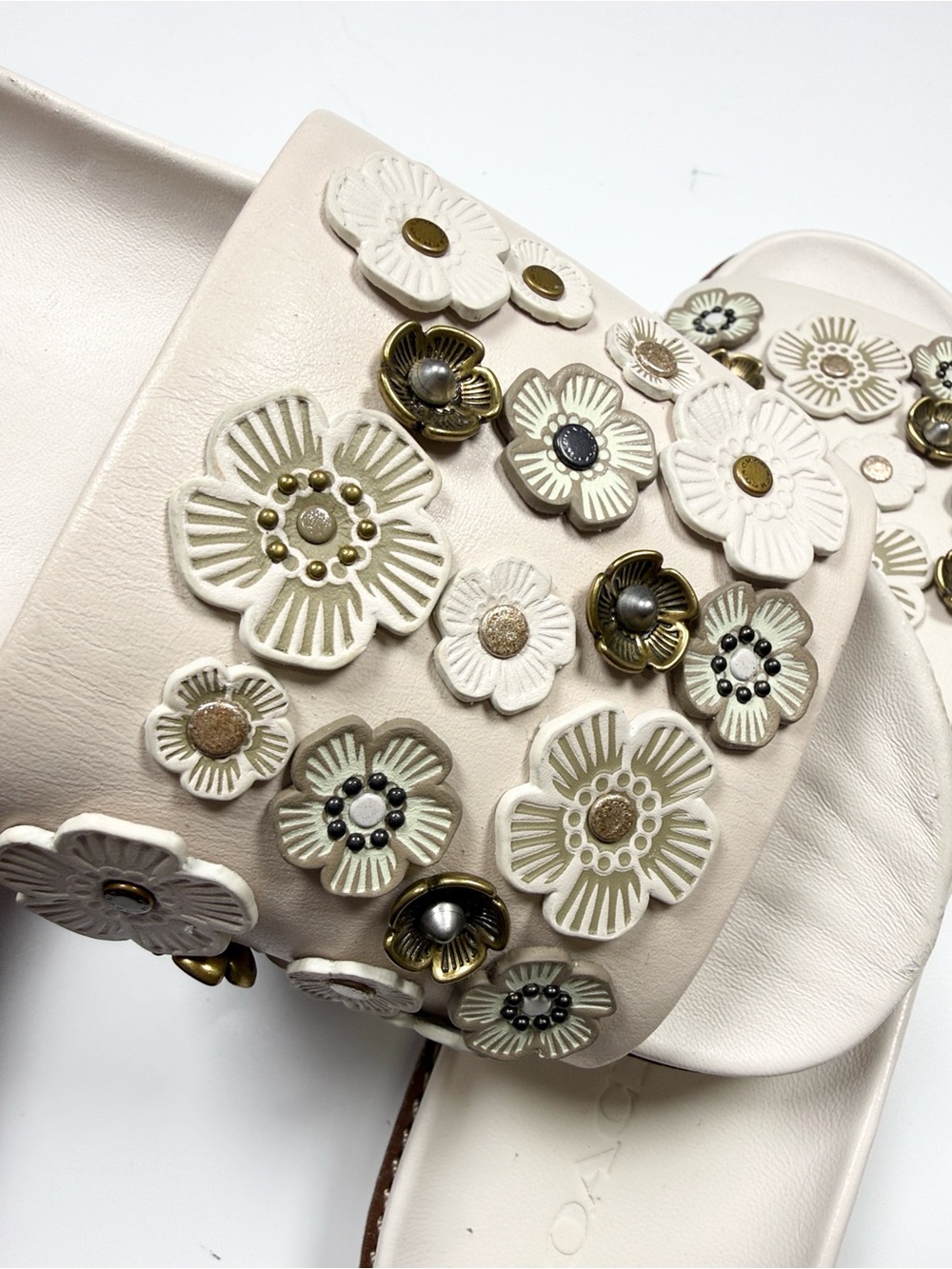 Coach Cream Floral Appliqué Slide Sandals - Picture 5 of 9